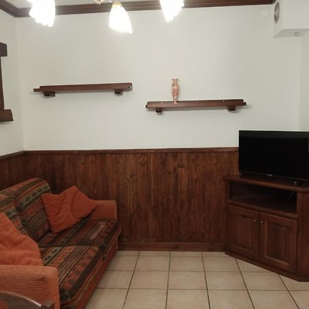 Mansarda Monte Bianco Apartman La Salle Kültér fotó