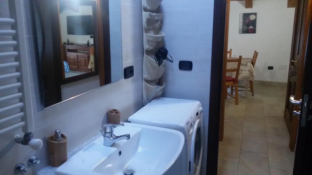 Mansarda Monte Bianco Apartman La Salle Kültér fotó