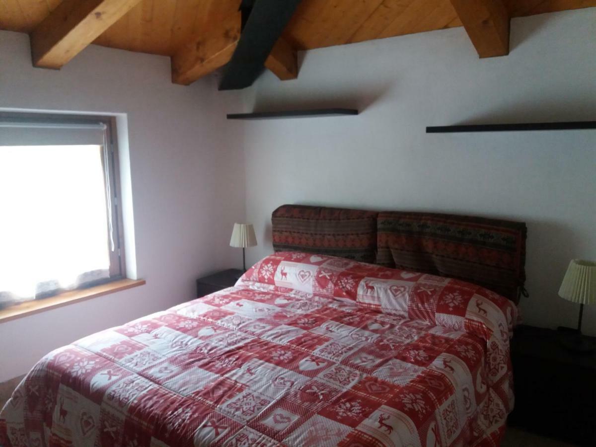 Mansarda Monte Bianco Apartman La Salle Kültér fotó